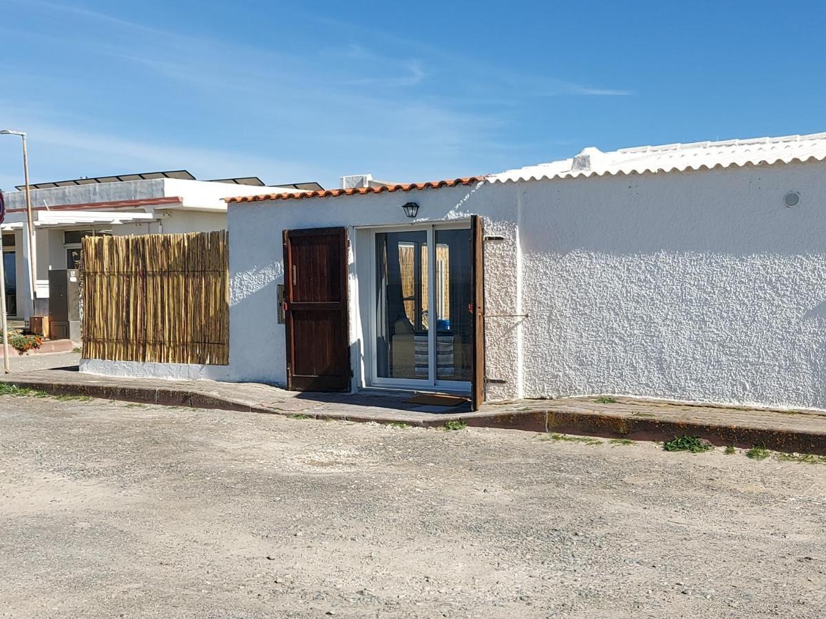 Ferienwohnung Casa Da Gino Calasetta Exterior foto